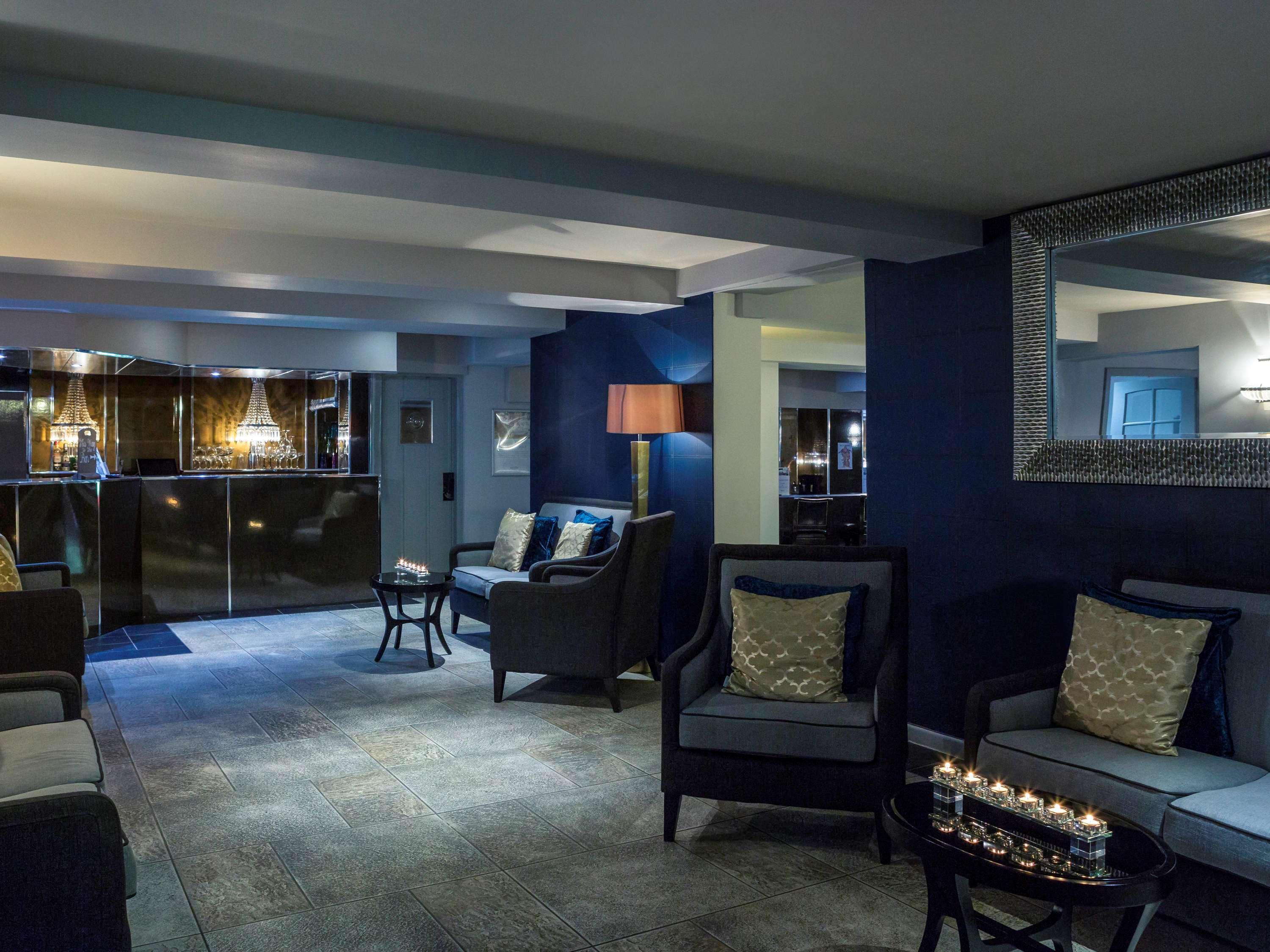 Barons Court Hotel Уолсолл Экстерьер фото